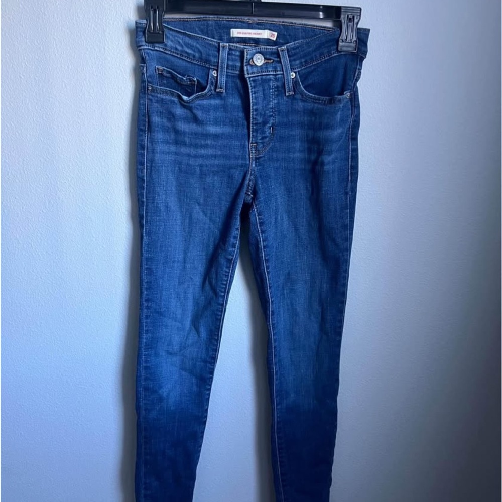 Women's Blue Jeans